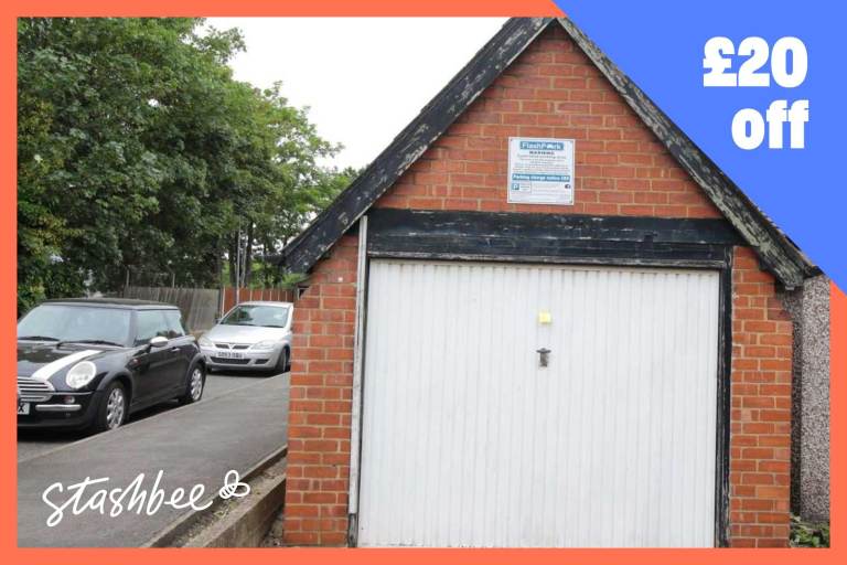 Garage to rent in Lincoln (LN6) | Stashbee