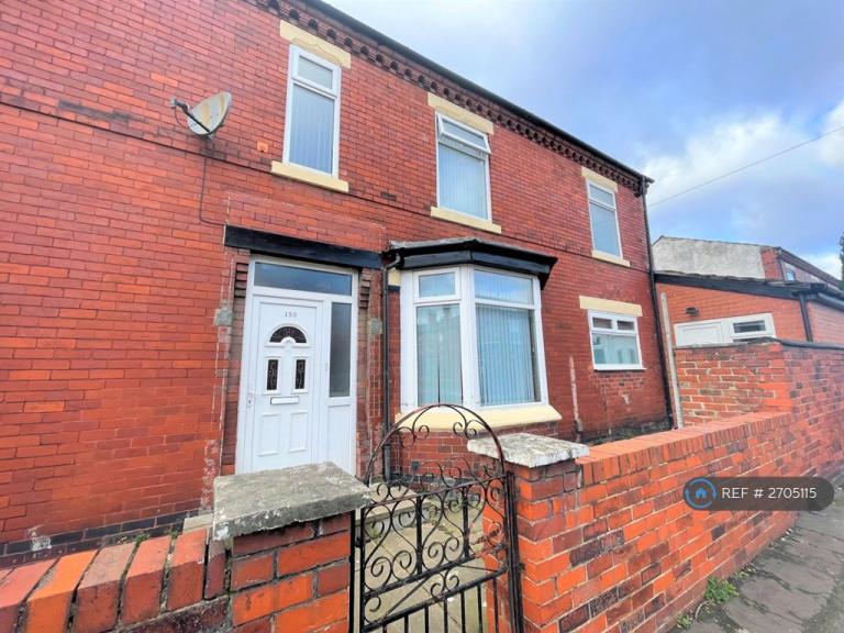6 bedroom house in Acomb Street, Manchester, M14 (6 bed) (#2705115)