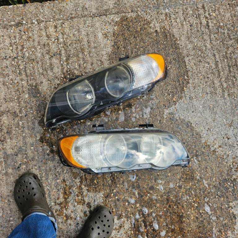 BMW X5 E53 Headlights
