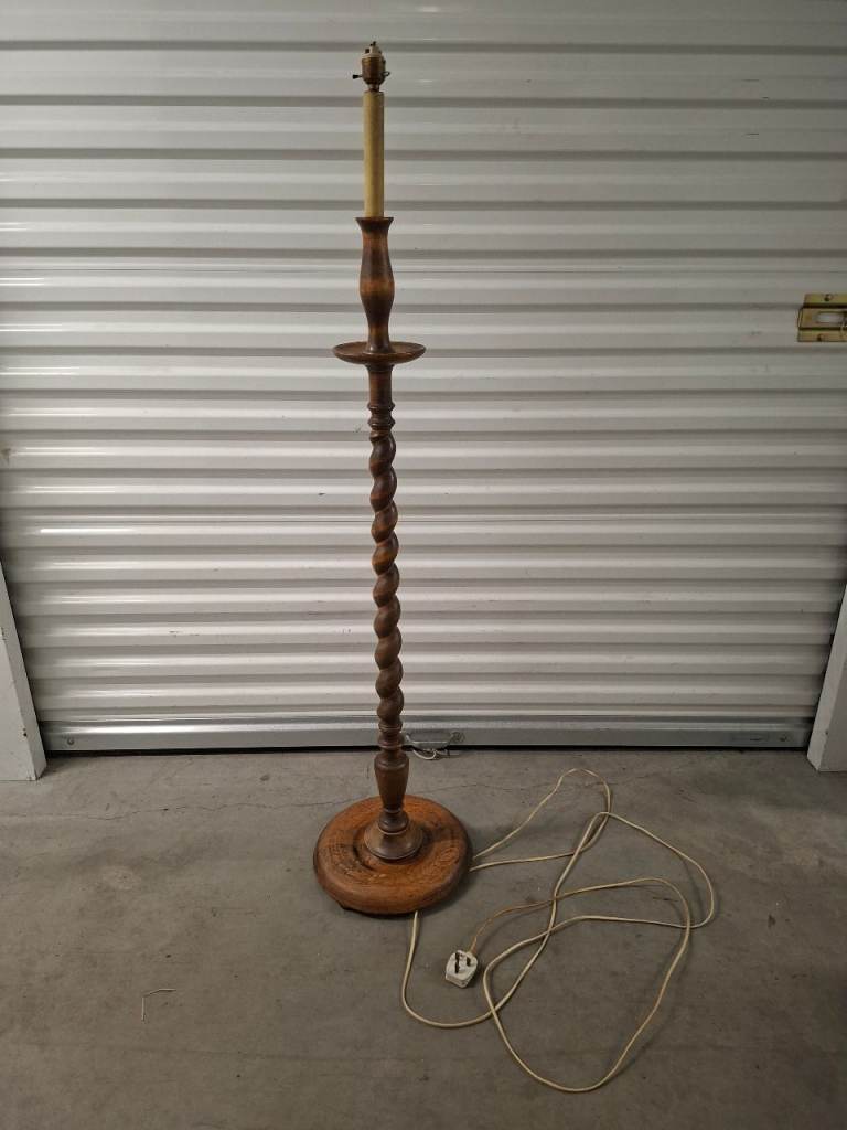 🔥 Vintage Solid Oak Barley Twist Floor Lamp / Standard Lamp 🚚