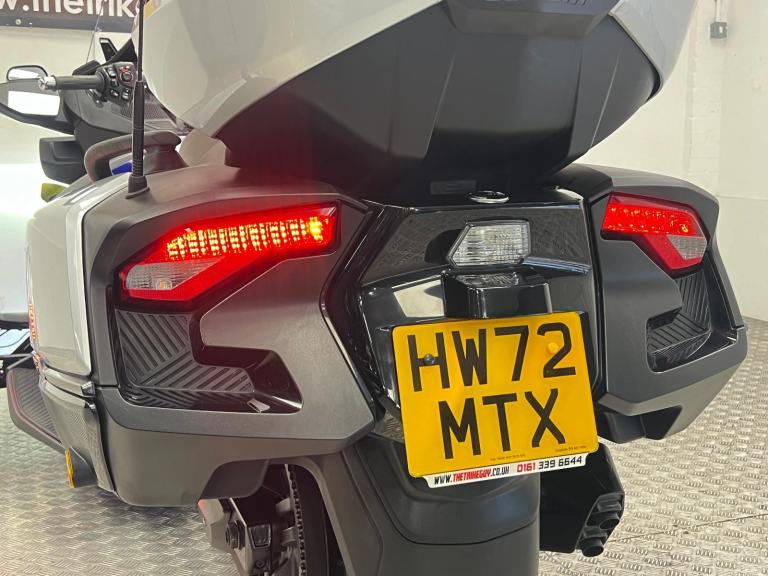 2022 72 CAN-AM SPYDER RT LIMITED SEMI AUTOMATIC TRIKE 