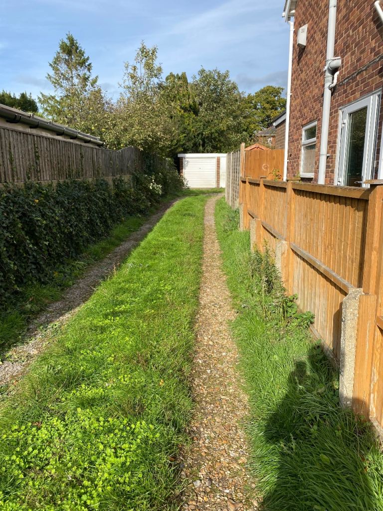 Garage to let nr Itchen Bridge, Southampton 