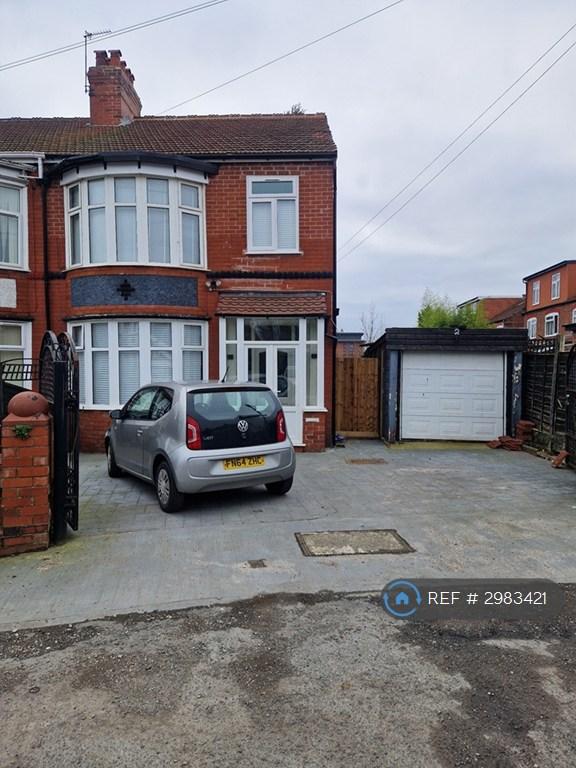 1 bedroom in Green Drive, Manchester, M19 (#2983421)