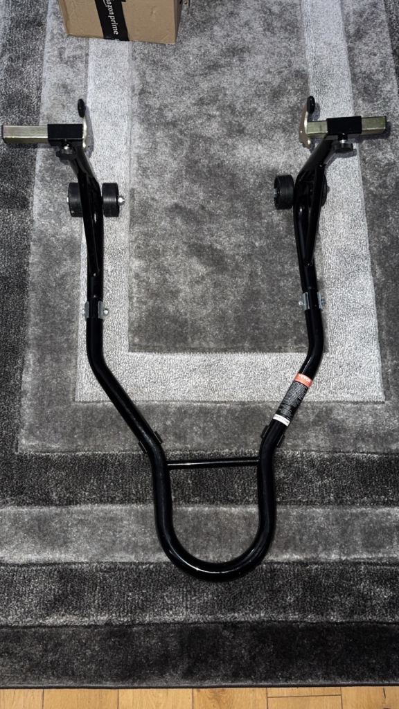 Heavy duty motorcycle rear wheel lift