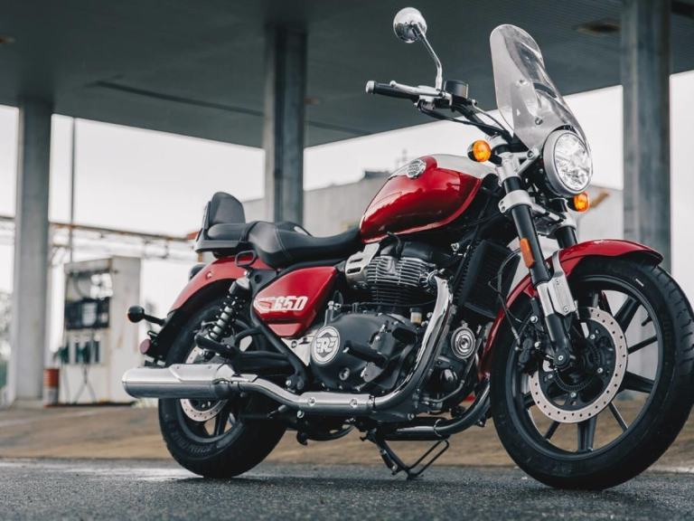 2025 Royal Enfield Super Meteor 650