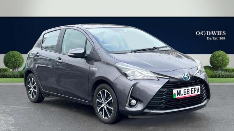 2018 Toyota Yaris 1.5 VVT-h Icon Tech Hatchback 5dr Petrol Hybrid E-CVT Euro 6 (s/s) (100 ps) Hat...
