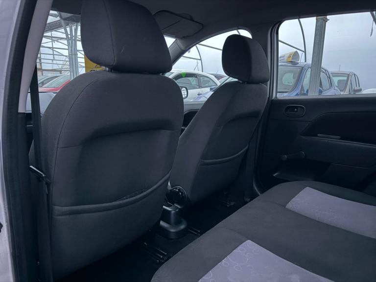 2008 Ford Fiesta 1.25 Style 5dr HATCHBACK Petrol Manual