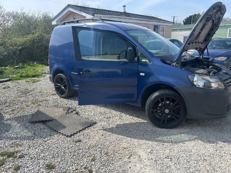 Volkswagen, CADDY, Panel Van, 2011, Manual, 1598 (cc)