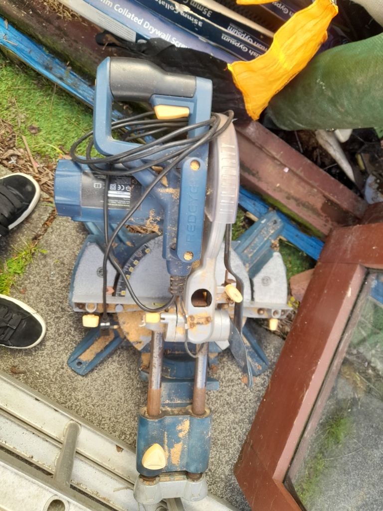 Miter Saw - Power Tool for Chops and Angles