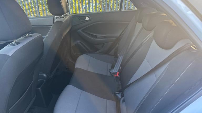 2018 Hyundai i20 1.2 MPi SE 5dr Petrol Hatchback Hatchback Petrol Manual