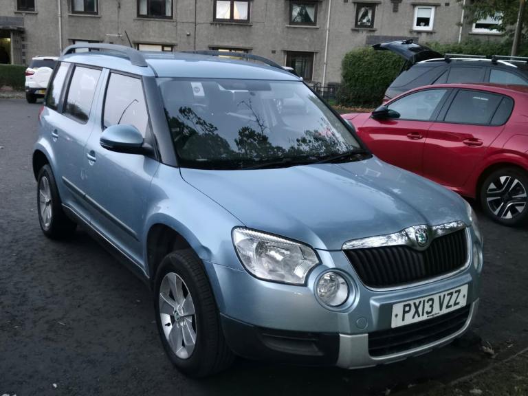 Skoda, YETI, Hatchback, 2013, Manual, 1968 (cc), 5 doors