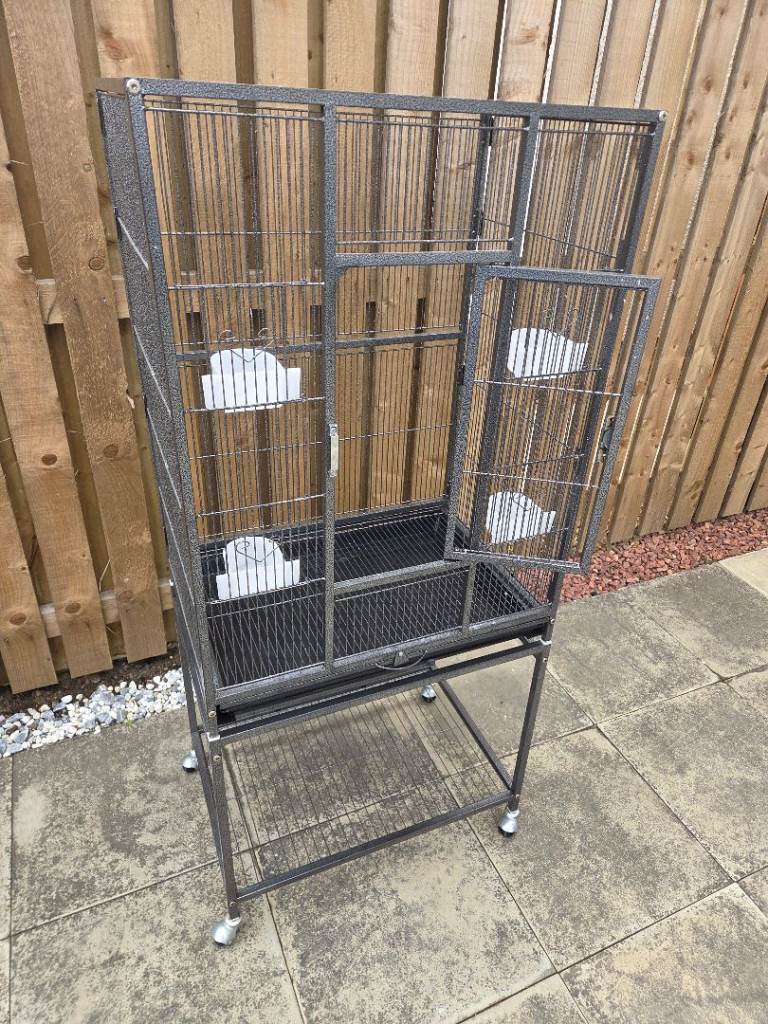 Bird cage