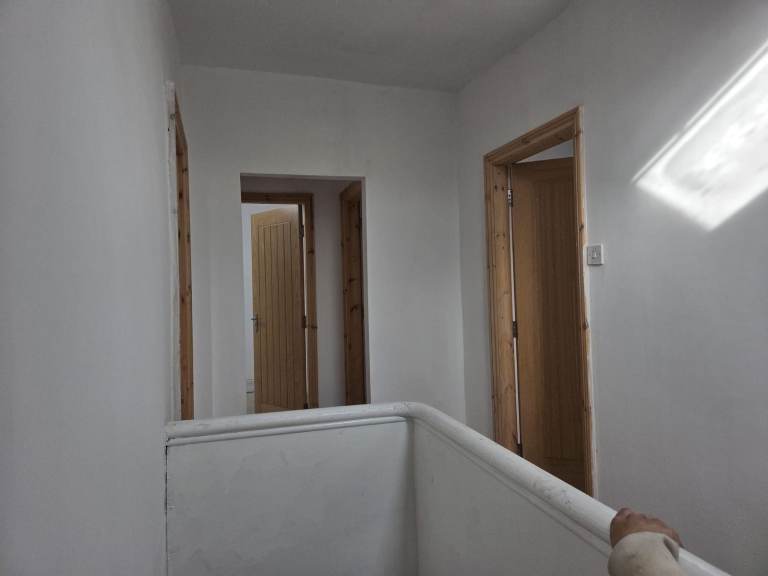 7 bedroom house  for sale or a 13 bed site with very large rooms needs only planning permission