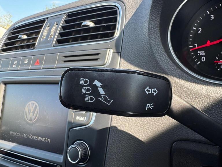 VOLKSWAGEN POLO 1.0 BlueMotion Tech SE Euro 6 (s/s) 3dr 2014