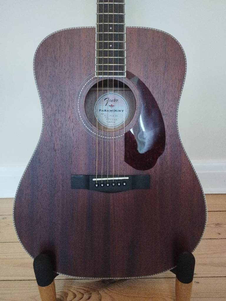 Fender paramount pm -1 acoustic guitar 
