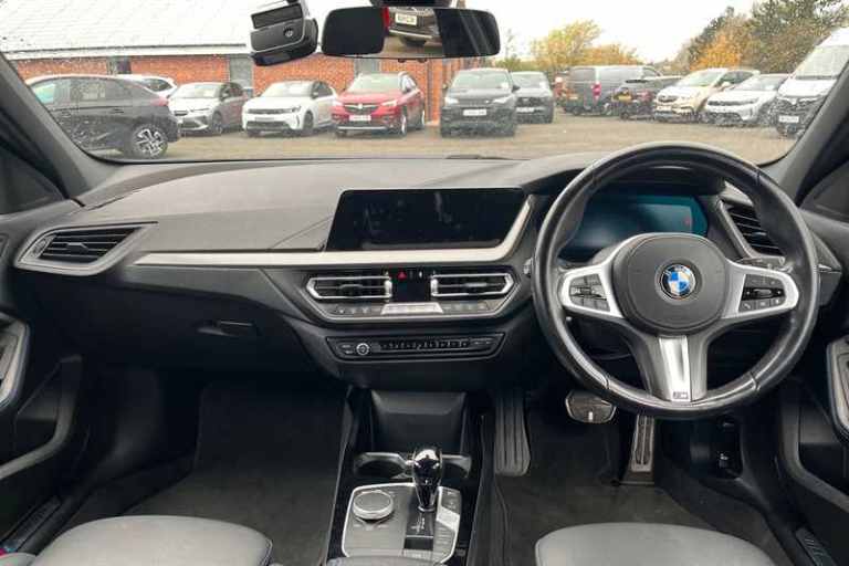 2021 BMW 1 Series 1.5 118i M Sport (LCP) Hatchback 5dr Petrol DCT Euro 6 (s/s) (136 ps) Hatchback...