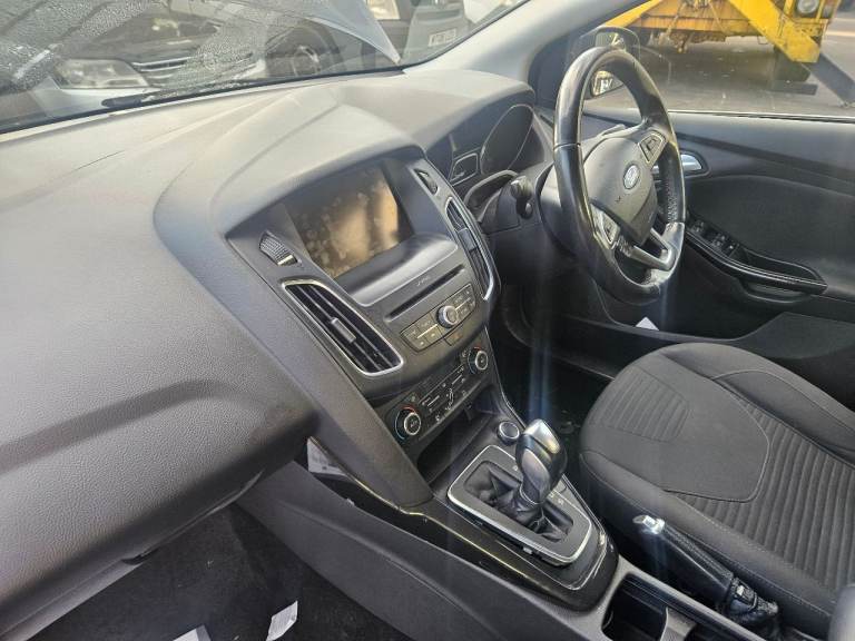 Breaking for parts only focus 1.6 petrol automatic 15 plate mk3