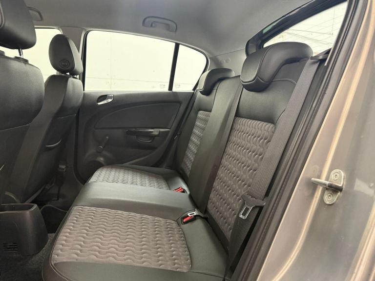 2013 Vauxhall Corsa 1.4 16V SE Auto Euro 5 5dr HATCHBACK Petrol Automatic