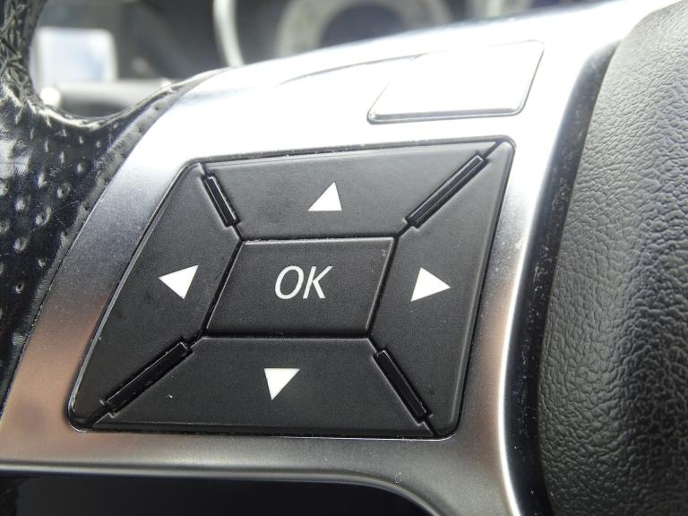 MERCEDES-BENZ CLS 2.1 CLS250 CDI AMG Sport Black Auto Diesel 2013