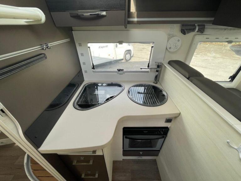 Chausson Welcome 718xlb 5 Berth 5 Belt Rear Garage Island Bed Motorhome