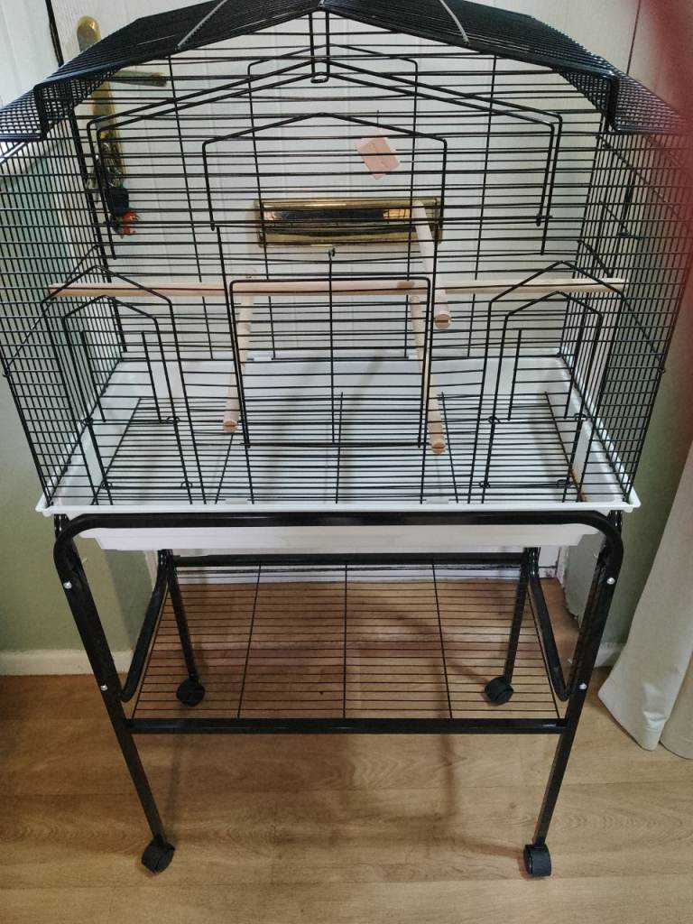 Budgie/Bird cage on trolley with wheels