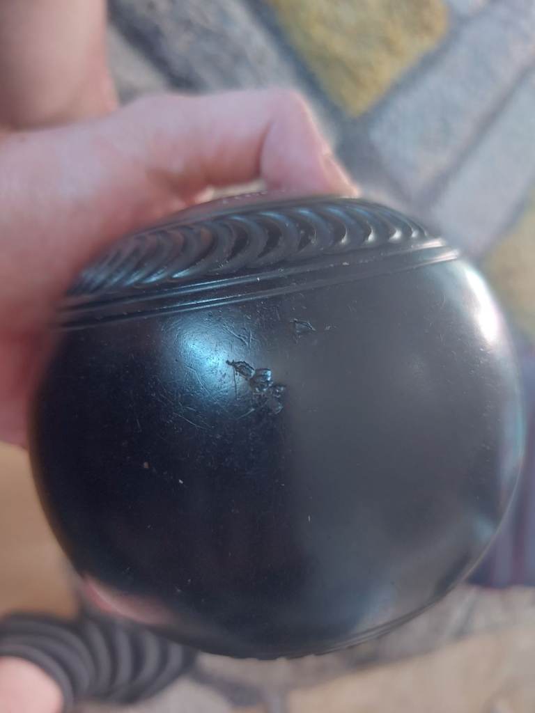 Taylor Grippa Crown Green Bowls – Size 2-8 (2 Full Bias)