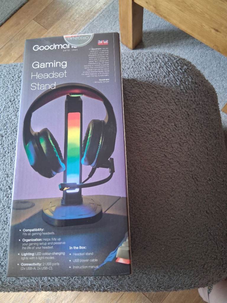 NEW Goodmans Gaming Headset Stand with RGB Lights