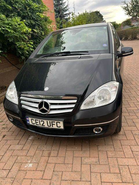 Mercedes-Benz, A CLASS, Hatchback, 2012, Manual, 1498 (cc), 5 doors