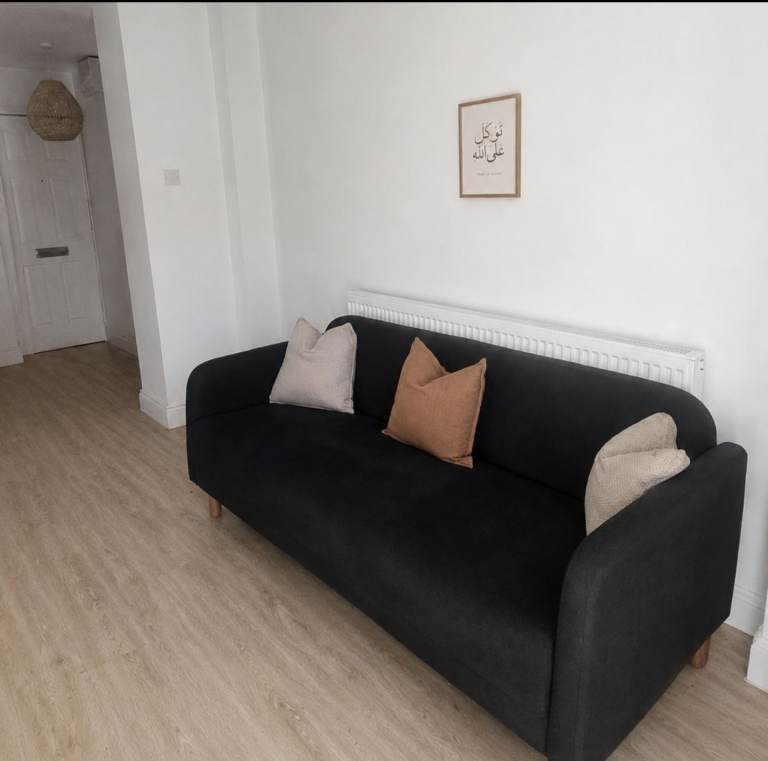 Luxury 1-Bedroom Apartment | Fully Furnished | Parking | Bills Included | Available Now