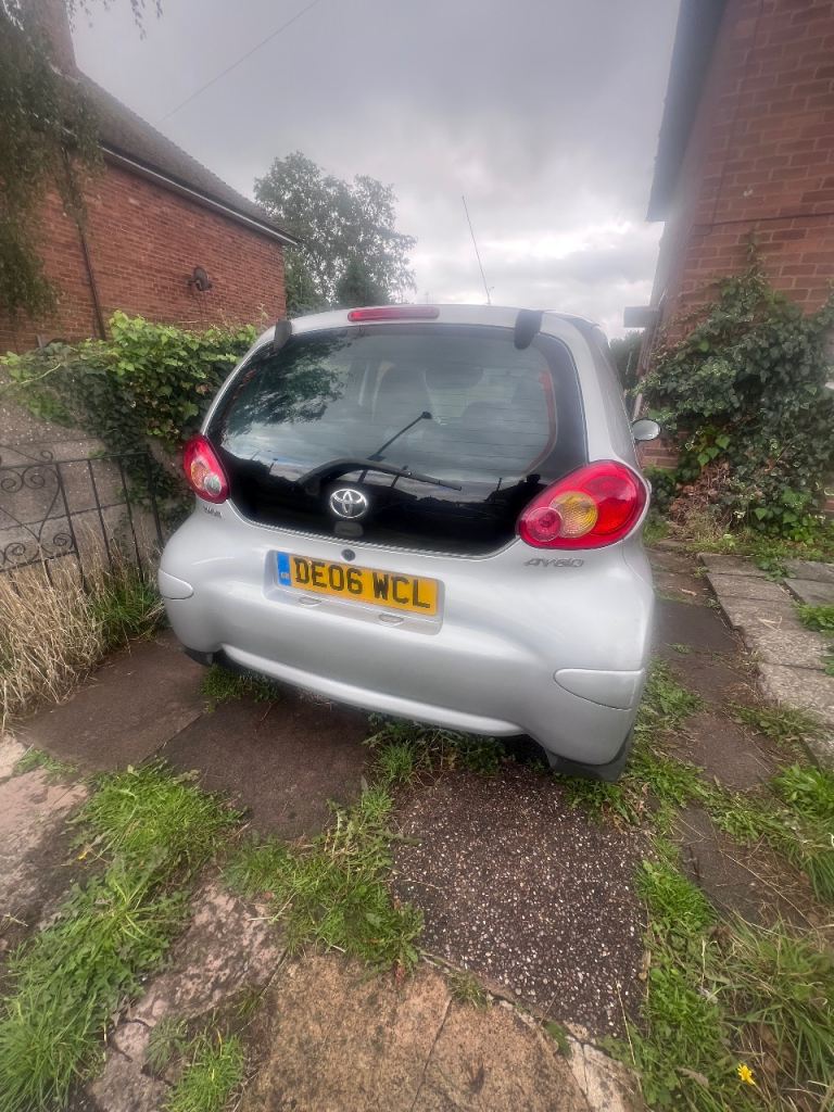 Toyota, AYGO, Hatchback, 2006, Manual, 998 (cc), 5 doors