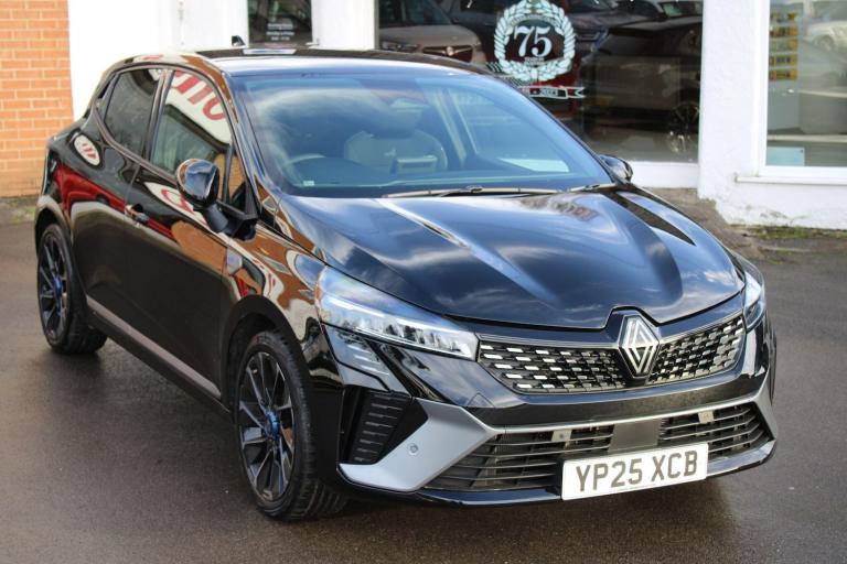 2025 Renault Clio 1.6 E-TECH esprit Alpine Auto Euro 6 (s/s) 5dr HATCHBACK Petrol/Electric Hybrid...