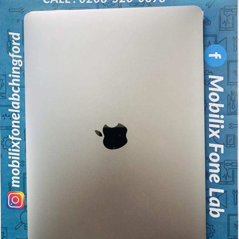 Apple MacBook Air 13” 2019, 2020, A1932 Broken LCD No Display Assembly for Spare Parts and Repairs