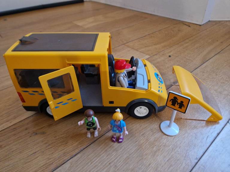 Playmobil school bus 