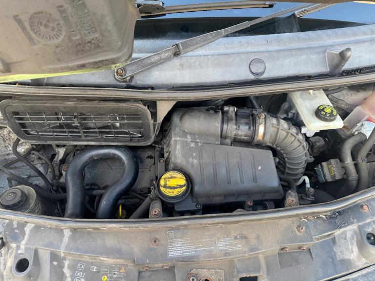 2012 Renault Trafic (12) 2.0 DCI 115 BHP SL29 SWB EURO 5 NO VAT! LONG MOT PANEL VAN Diesel Manual