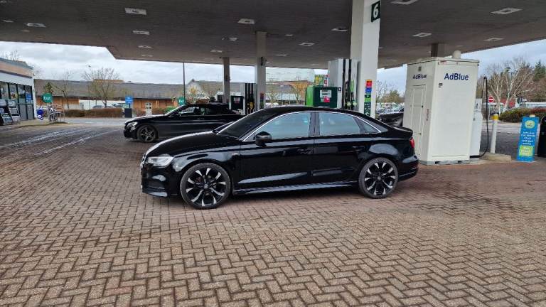 Audi, A3, Saloon, 2017, Manual, 1968 (cc), 4 doors