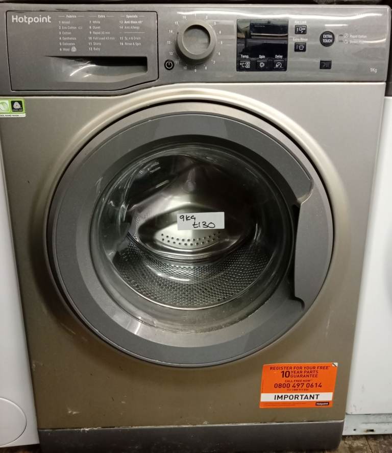 HOTPOINT 9KG WASHING MACHINE 