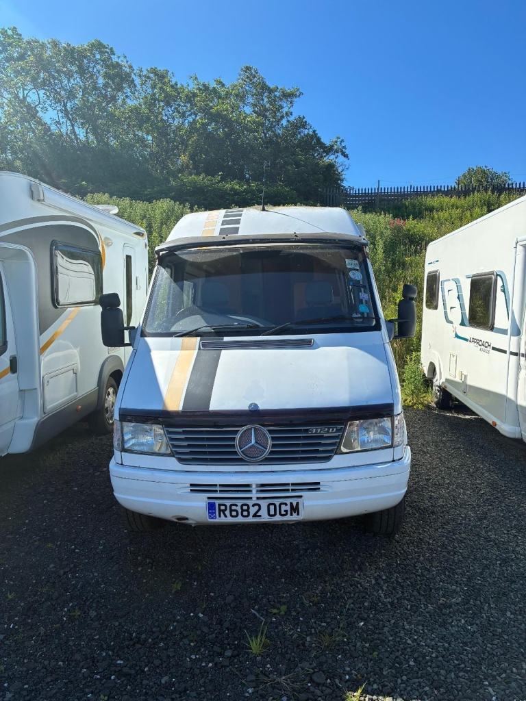 Mercedes-Benz 312D LWB Campervan 