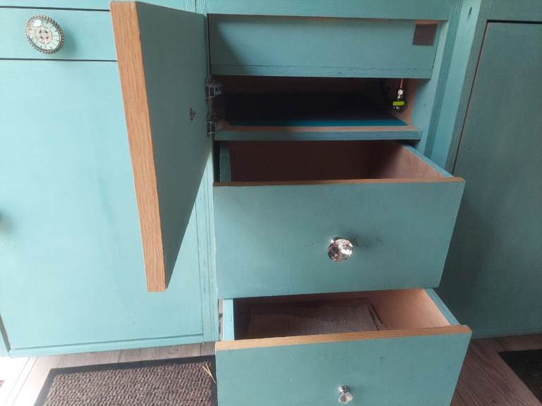 CAMPERVAN  With free awning. 