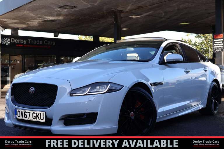 2017 Jaguar XJ 3.0 XJ R-Sport V6 Auto 4dr Saloon Petrol Automatic