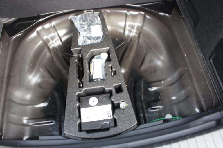 2023 Skoda Karoq 1.5 TSI Sportline 5dr DSG Automatic SUV Petrol Automatic