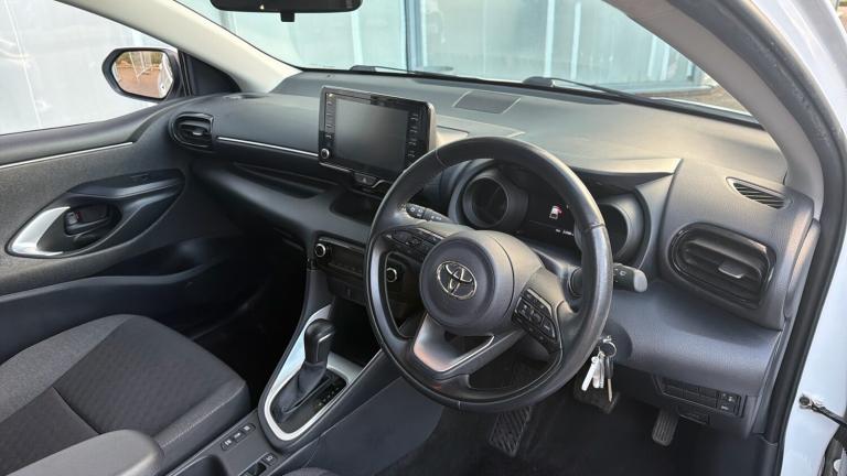 2021 Toyota Yaris 1.5 Hybrid Design 5dr CVT Hybrid Hatchback Hatchback Hybrid Automatic
