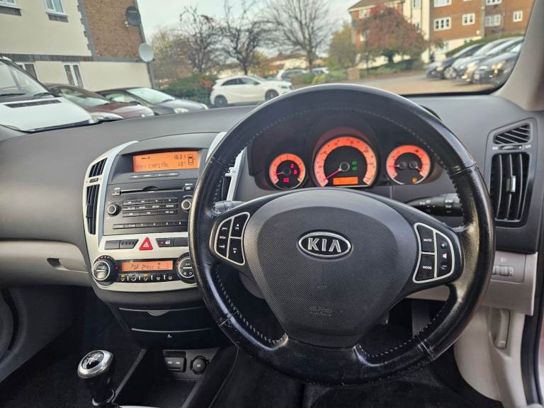 2008 Kia Ceed 1.6 5dr Manual 12Months Mot Ulez free 