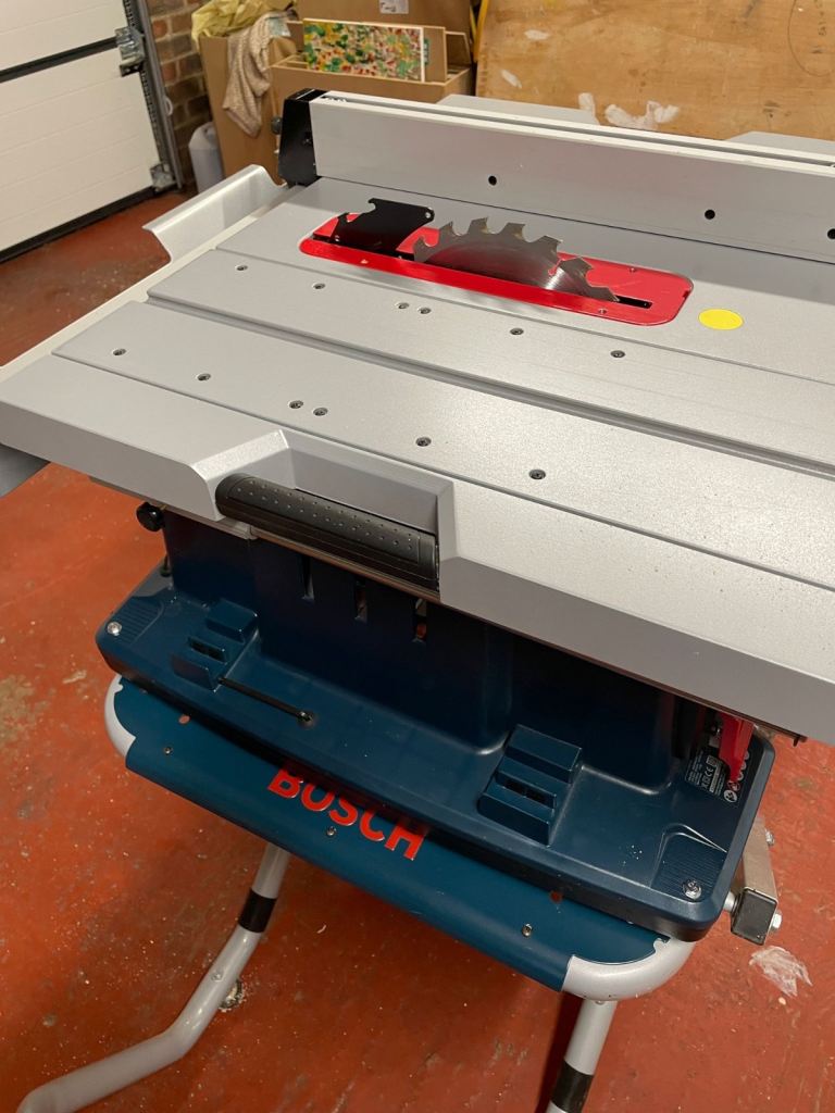 Bosch GTS 10 XC Table Saw with Stand