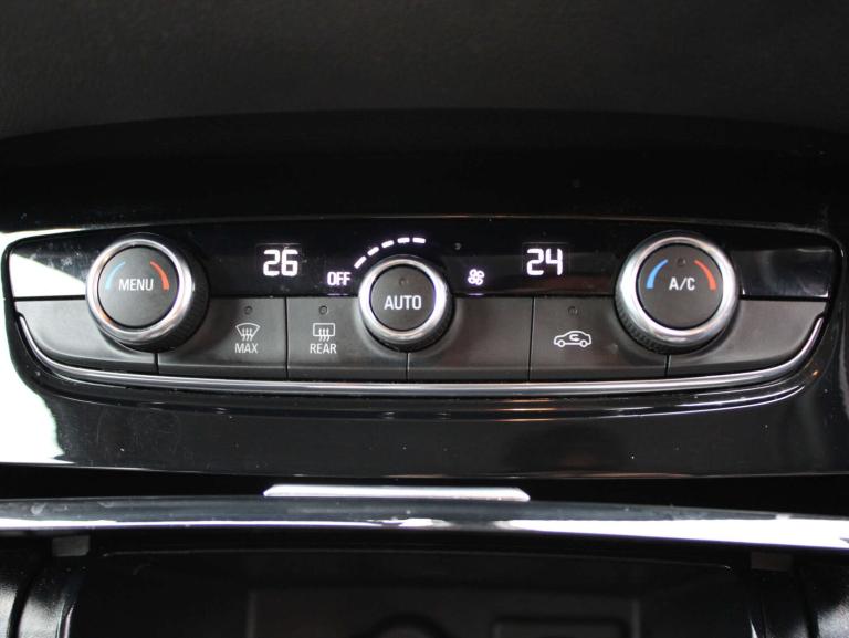 2020 Vauxhall Grandland X 1.5 TD SRi Nav 5dr SUV Diesel Manual