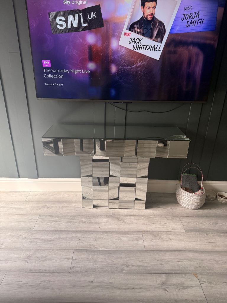 Mirrored Console Table with Glass Top – Damaged