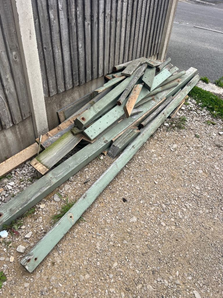 Free Firewood out front for collection DE7 4EZ