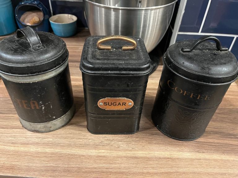 Free Kitchen containers for Coffee / tea / sugar 