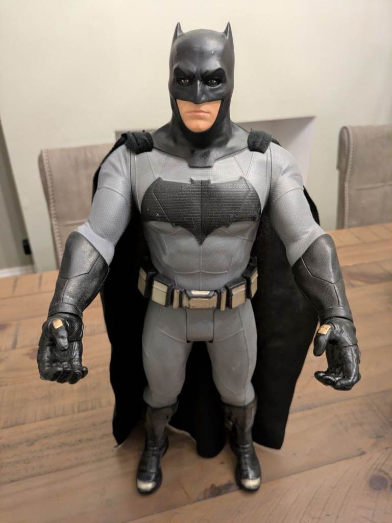 Batman Figure Large Jakks DC Comics With Adjustable Features 20 Inches / 50cm