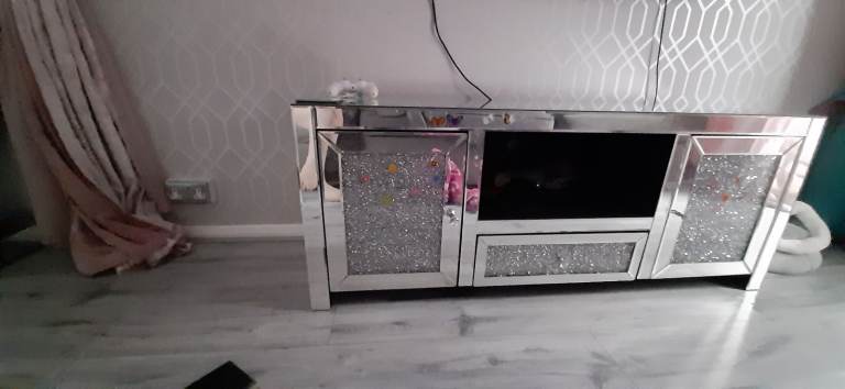 Mirrored TV Unit with Sparkly Detail 
