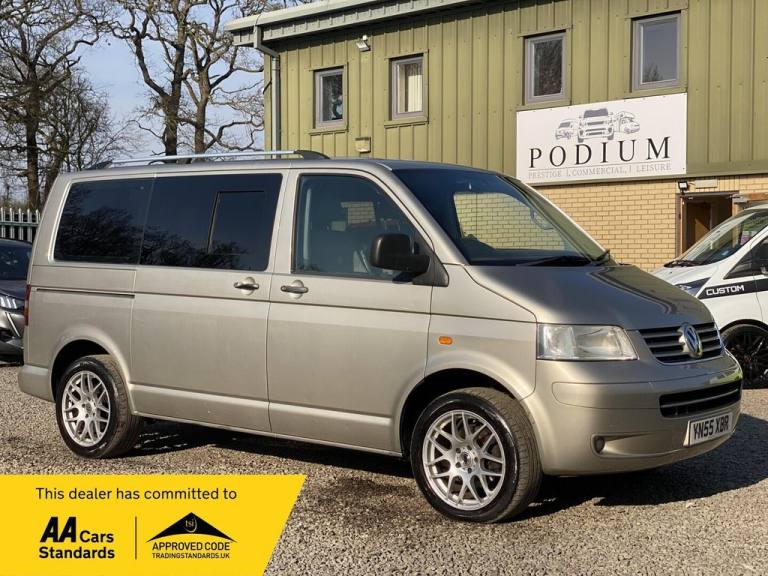 2006 Volkswagen Transporter Shuttle 2.5TDI PD 130PS SE Minibus MINIBUS DIESEL Automatic